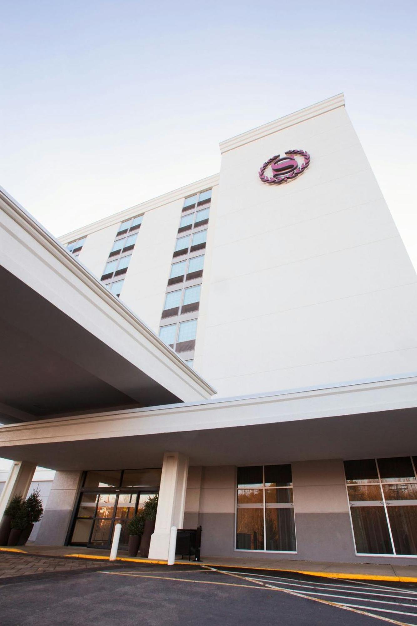 Sheraton Pittsburgh Airport Hotel Coraopolis Exterior photo